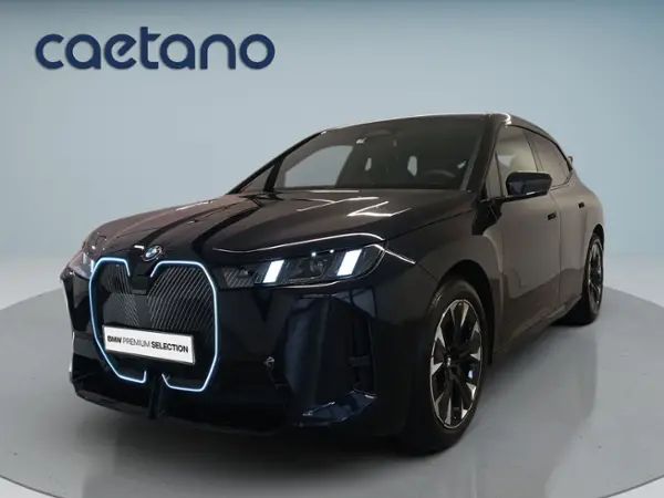 BMW iX